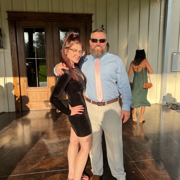 Meet your Posher, Allie - Picture 4 of 13